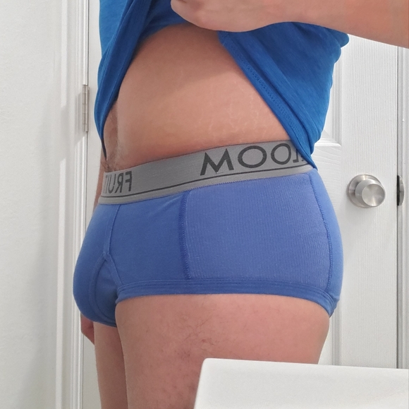 FOTL Briefs - Picture 4 of 4